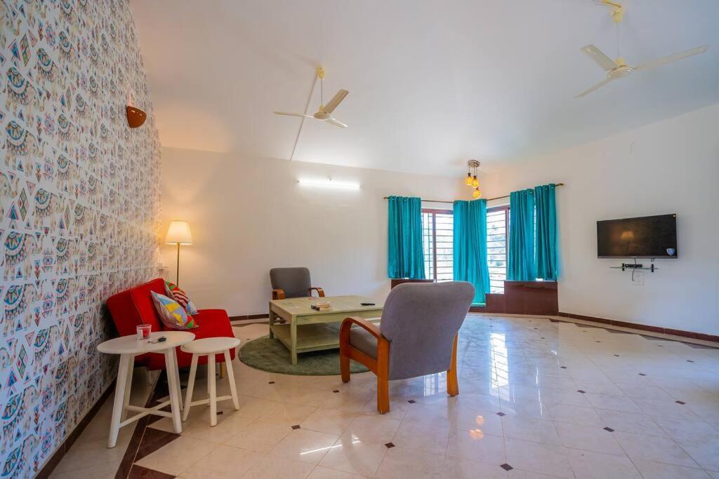 Lake View Villa Gandaulim Esterno foto