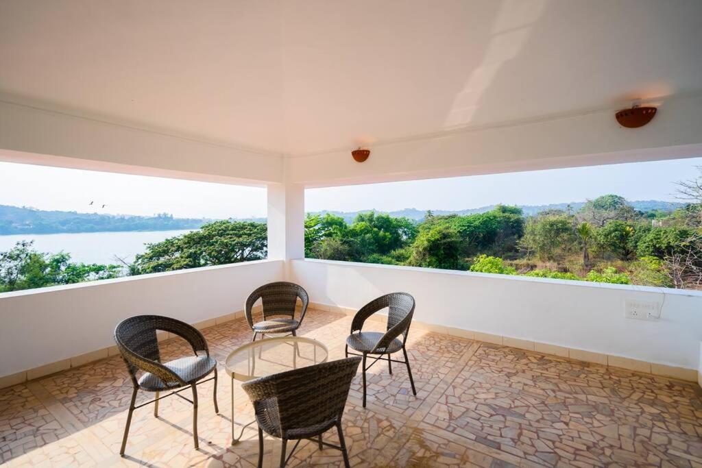 Lake View Villa Gandaulim Esterno foto
