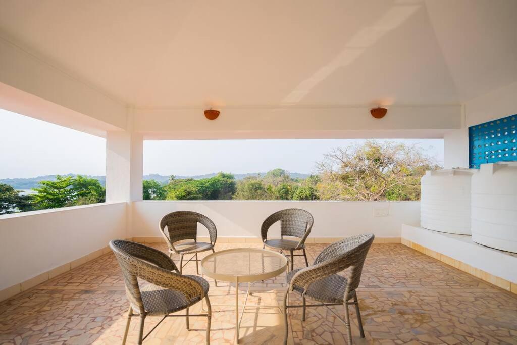 Lake View Villa Gandaulim Esterno foto