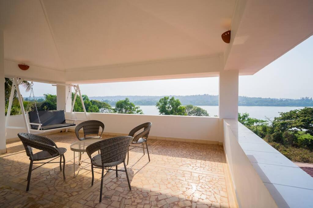Lake View Villa Gandaulim Esterno foto